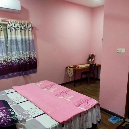 Villa Auliyya - Mslimonly Kampong Sungai Leman Exterior foto