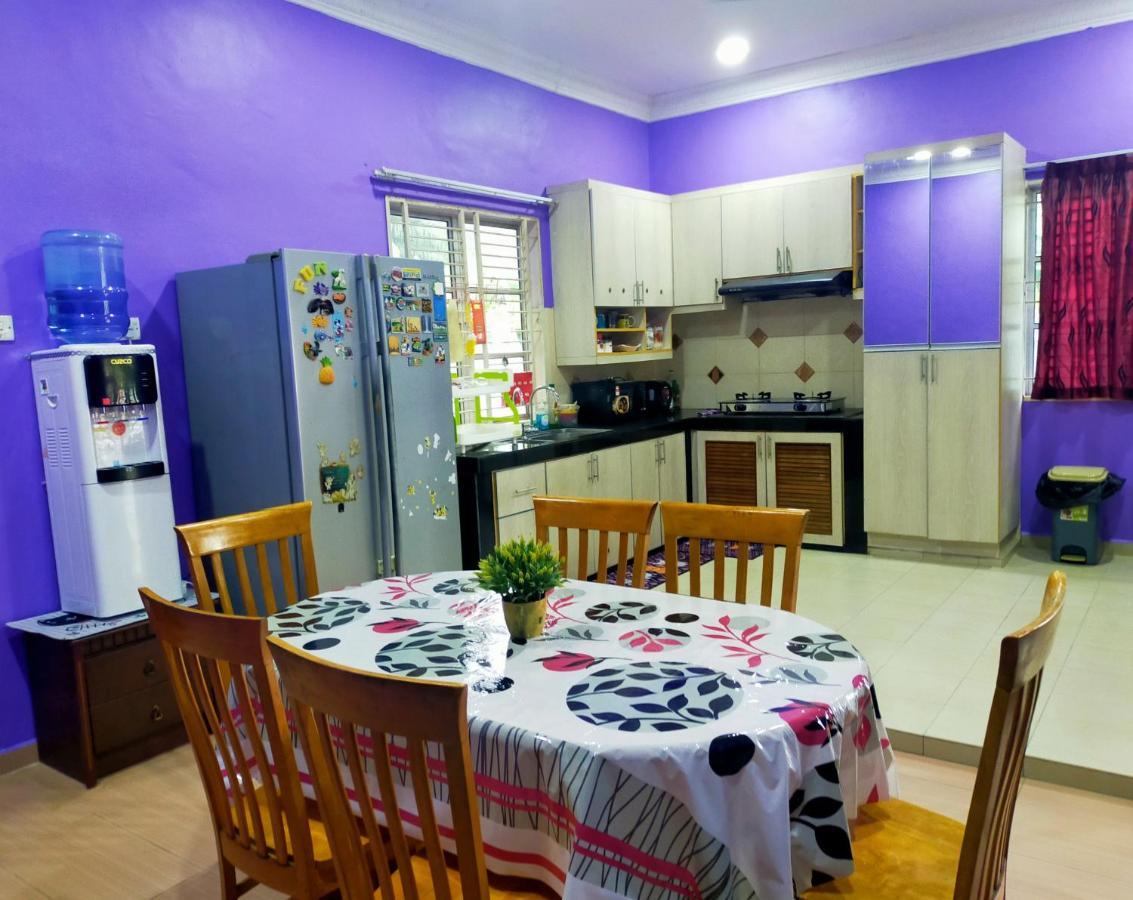 Villa Auliyya - Mslimonly Kampong Sungai Leman Exterior foto